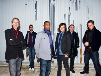 Mike + The Mechanics